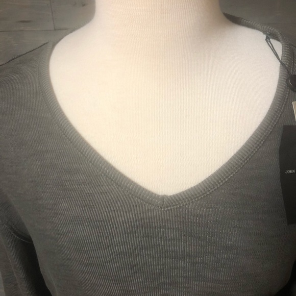 John Varvatos USA XL V Neck Long Sleeve - Picture 2 of 7